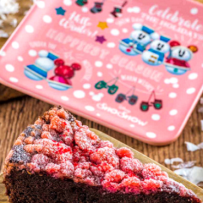 チョコとラズベリーのクランブルケーキ