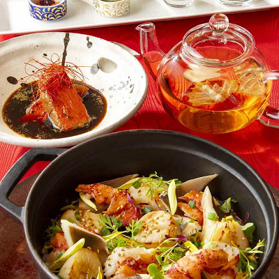 オマール海老と帆立貝のココットご飯 トリュフ香る金目鯛の煮つけ