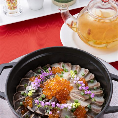 南方上り鰹とカンパチ藁焼きのココットご飯 土佐ぬたと高知県産生姜のスープ