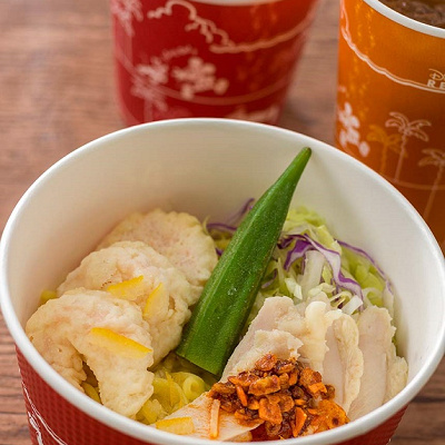 チキンと海老の冷やし麺