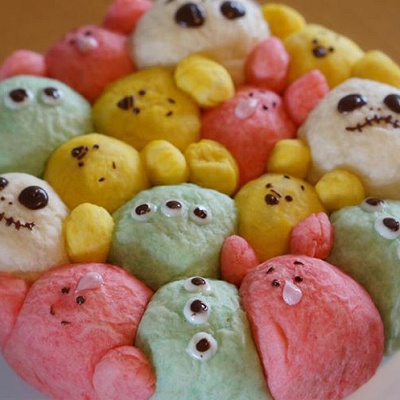 ４種のキャラクターでカラフルなちぎりパン