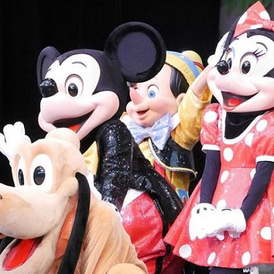 ショーのみどころを解説