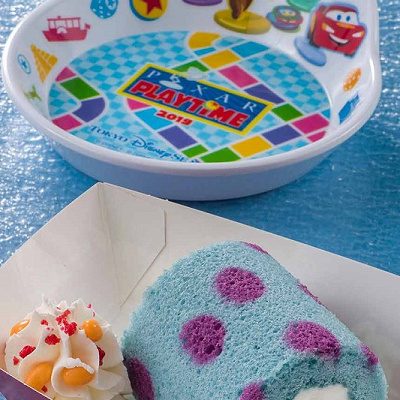 クリームロールケーキ（スーベニアプレート付き）