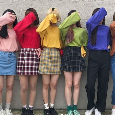 カットソー×チェックスカートコーデ