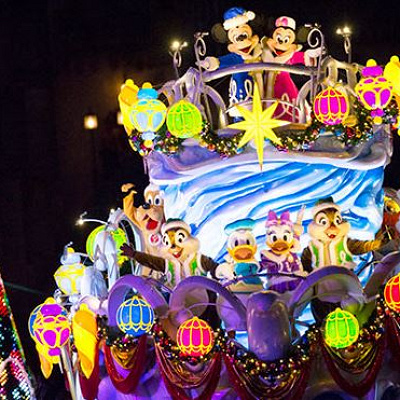 カラフルなフロートがかわいい