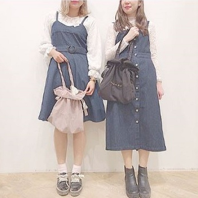 デニムワンピース