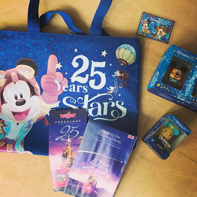 青が基調のデザイン！