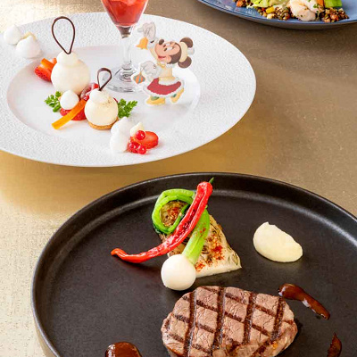 “ディズニー・クリスマス”エンパイア・グリル・ディナー　¥12,800