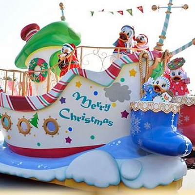 ディズニーの仲間たちが続々登場