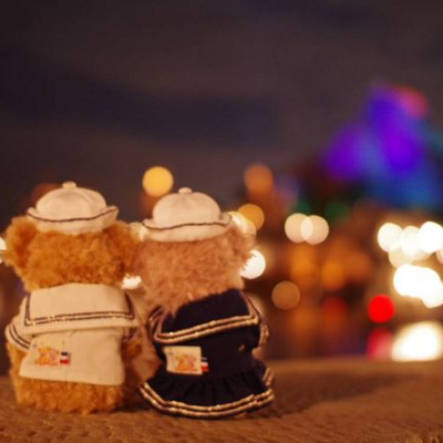 ダッフィーとシェリーメイのぬいぐるみバッジ