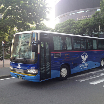 ディズニーリゾートまでバスでラクラク♪