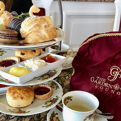 おいしい紅茶と軽食が楽しめる