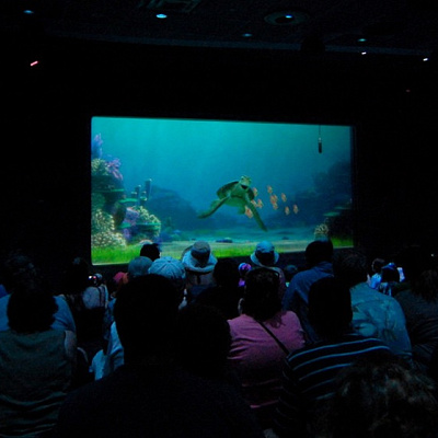 最初に前説があります