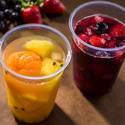 フルーツワイン（白：ミックスフルーツ・赤：ベリー＆ピーチ）