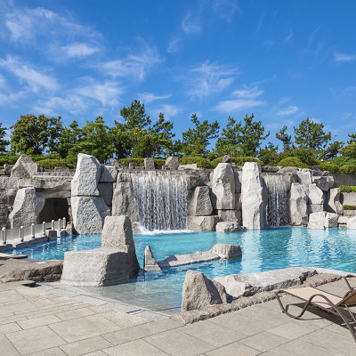 ガーデンプール