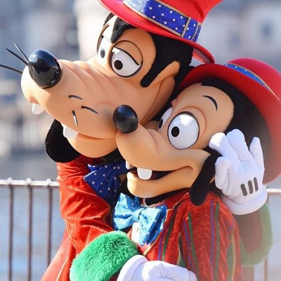 右がグーフィーの息子マックス！