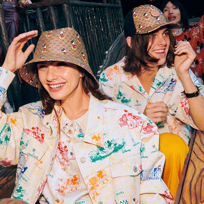 【GUCCIのディズニーコラボ】ミッキーの総柄コーデ
