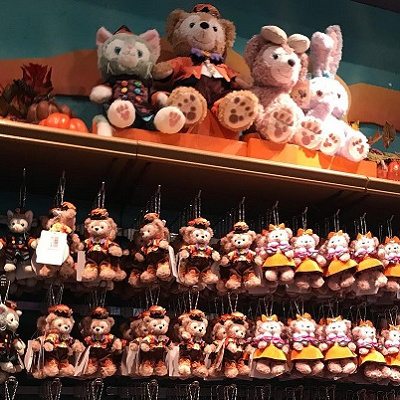 ハロウィーンコスチュームのぬいぐるみバッチ