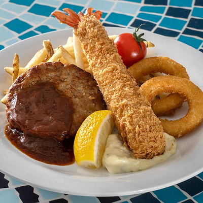 ハンバーグ&エビフライ、タルタルソース添え