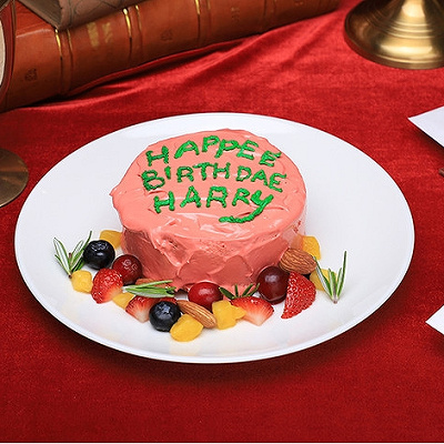 HAPPEE　BIRTHDAEケーキ