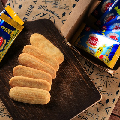 ハッピーターン スパイシーチーズ味