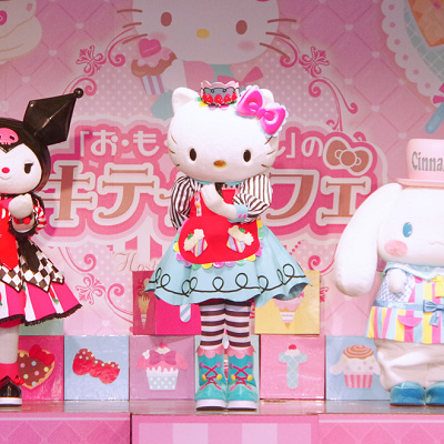 おもてなしのキティカフェ