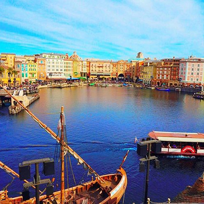 穏やかな街並みが海賊一色に変わるのが楽しみです♪