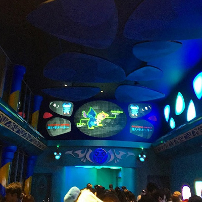 室内のキューライン