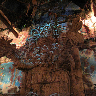 クリスタルスカル魔宮内部に潜入