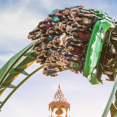 アイランズ・オブ・アドベンチャー(インクレディブル・ハルク・コースター)