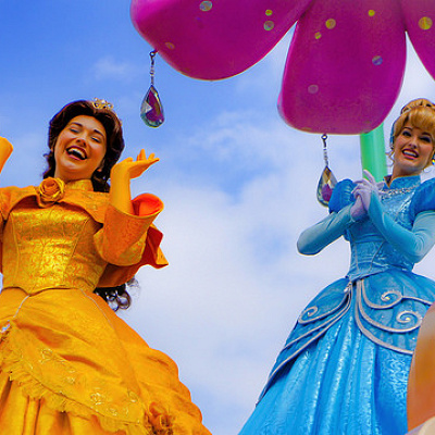 憧れのディズニープリンセスの格好もコスチューム公演日ならオッケー！