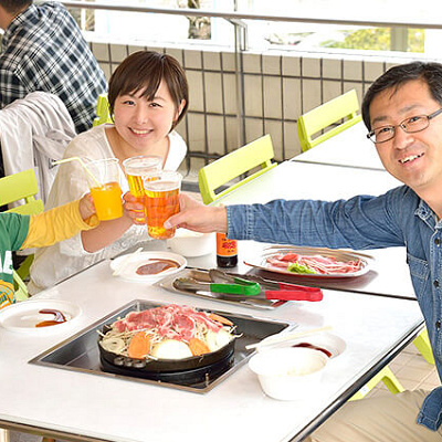 家族でバーベキューすればとっても楽しい「ジンギ好きン」