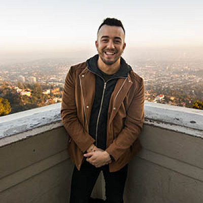 ジョー・サントーニ(JOE SANTONI) / パート：ベース(バス)