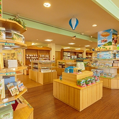 かしいかえんのお土産ショップ