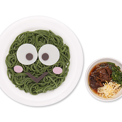 けろっぴのチーズと牛肉のぶっかけ茶うどん