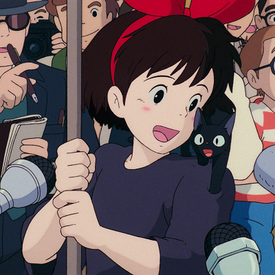 トンボを救出してインタビューを受けるキキとジジ