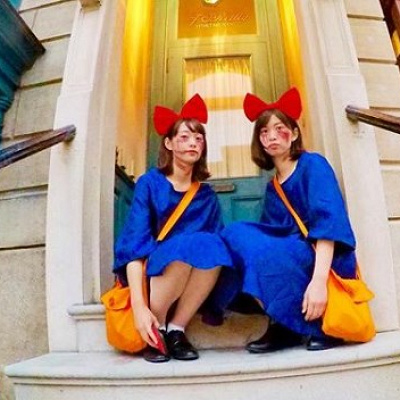 傷メイクでゾンビチックな魔女の宅急便のキキ