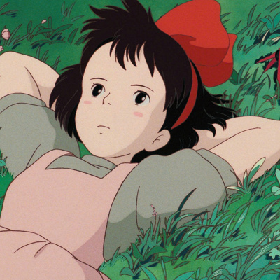 アニメ版のショートヘアのキキ