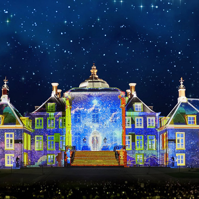 大規模なプロジェクションマッピングは必見