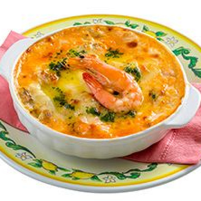 シーフードとモッツァレッラのラザニア