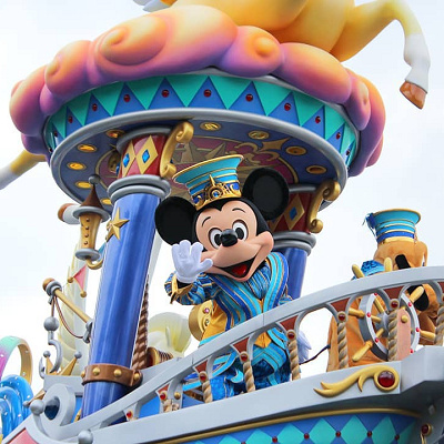 ミッキーに会いに行こう！