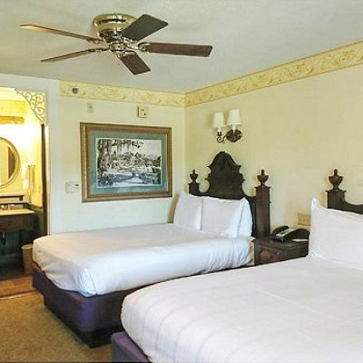 オフィシャルホテルでゆっくり夜過ごそう♪