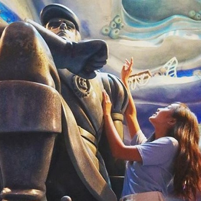 エリックに思いをはせるアリエルのように…