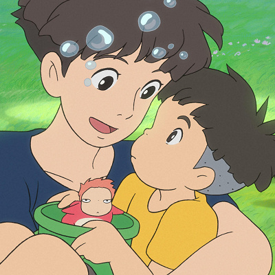 再会するリサと宗介（とポニョ）