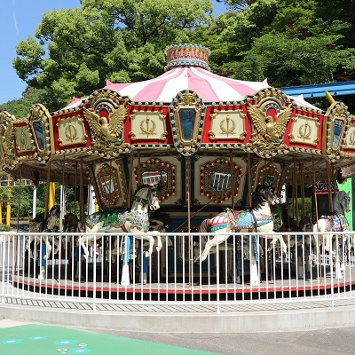 ラッキーメリーゴーランド