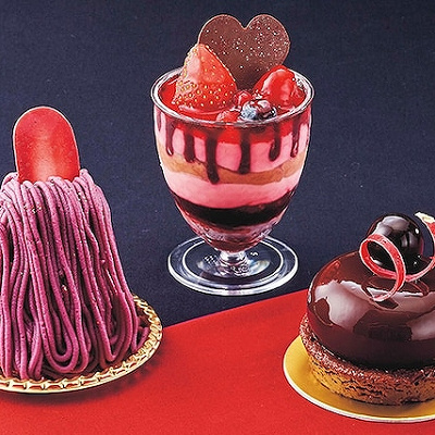 甘美なモンブラン（左）