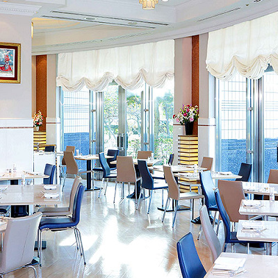 マンハッタン・ダイニング　ベラ・ルーサ