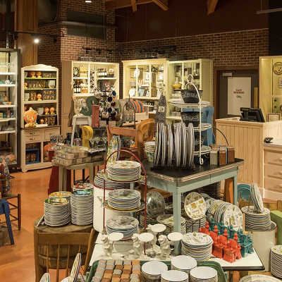 マーケットプレイス　Co-Op ディズニーセンターピース