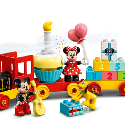 ミッキーとミニーのバースデーパレード