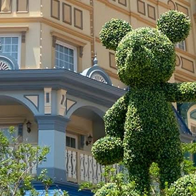 ミッキー＆フレンズ・スクエア